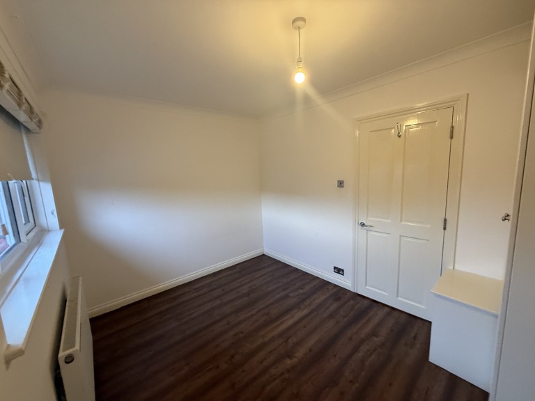 Images for Shirley Crescent, Beckenham