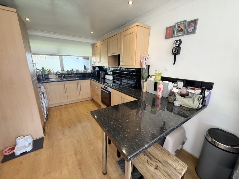 Images for Eden Park Avenue, Beckenham