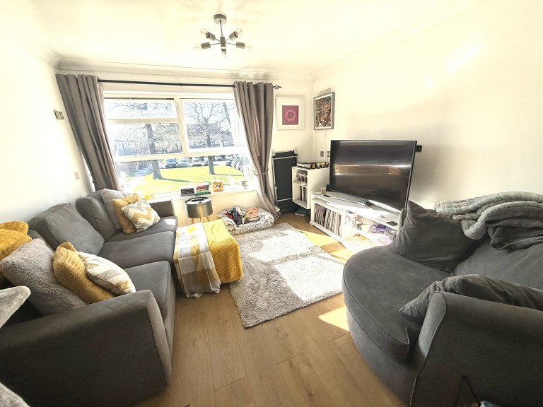 Images for Eden Park Avenue, Beckenham