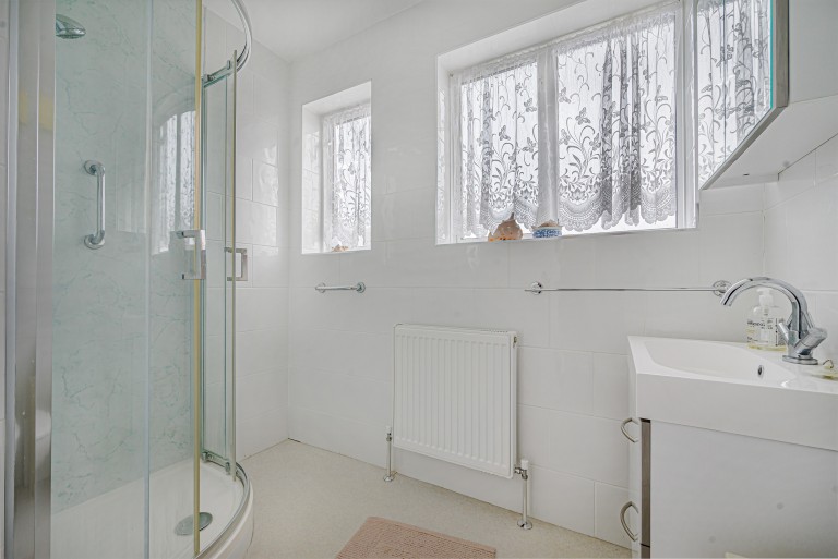 Images for Eden Park Avenue, Beckenham