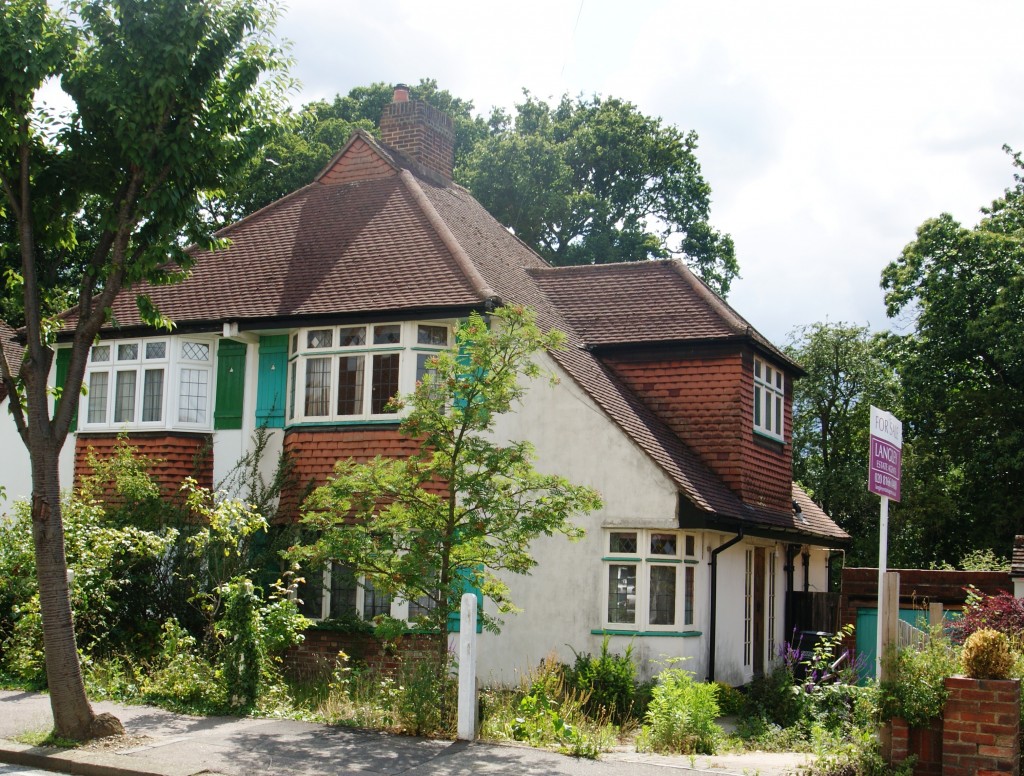 Hartland Way, Croydon, 3 bedroom, SemiDetached