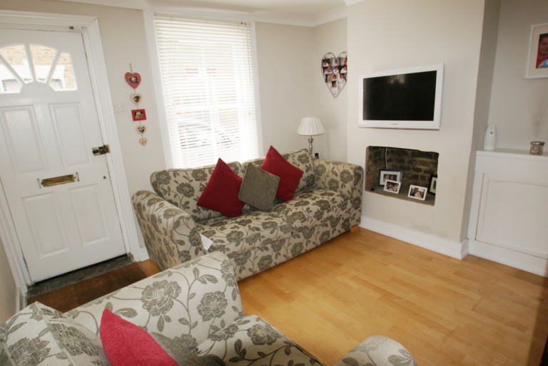 Plymouth Road, Bromley, 2 bedroom, Terraced