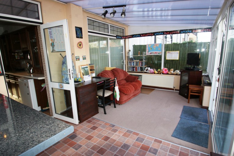 Merlin Grove, Beckenham, 3 bedroom, Terraced