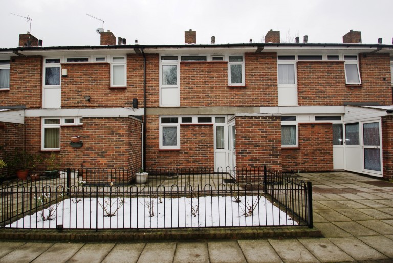 Images for Honiton Gardens, Gibbon Road, london