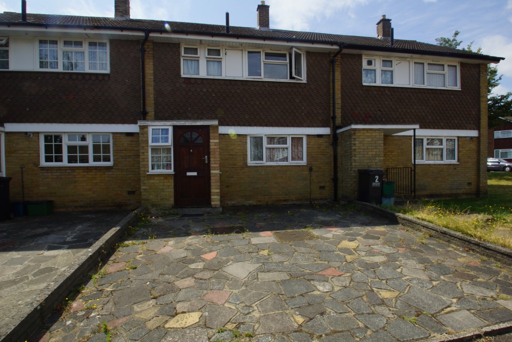 Bracken Avenue, Croydon, 3 bedroom, Terraced