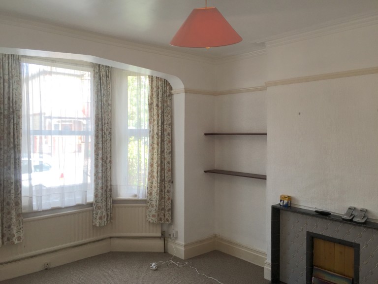 Hampden Road, Beckenham, 3 bedroom, End Of Terrace
