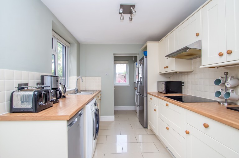 Park End, Bromley, 2 bedroom, End Of Terrace