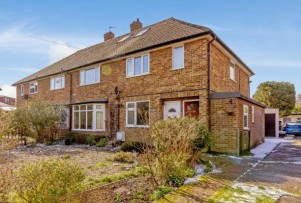 See more details for Chamberlain Crescent, West Wickham