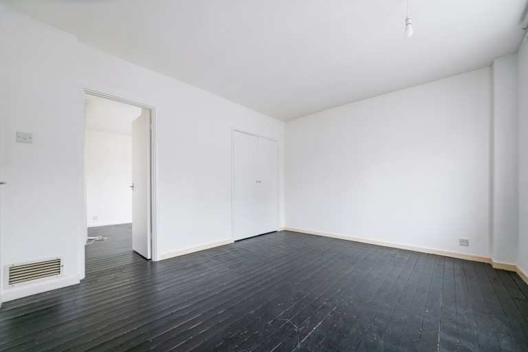 Images for Marlowe Court, Lymer Avenue, London