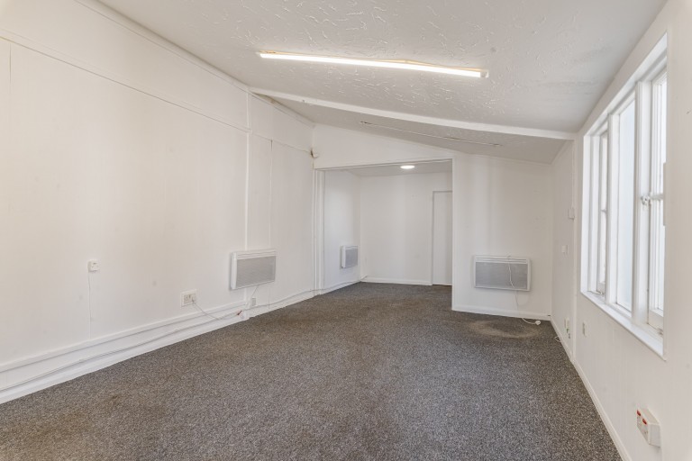 Images for 23b High Street, Chislehurst