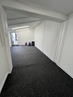 Images for 23b High Street, Chislehurst