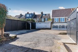 Images for 23b High Street, Chislehurst