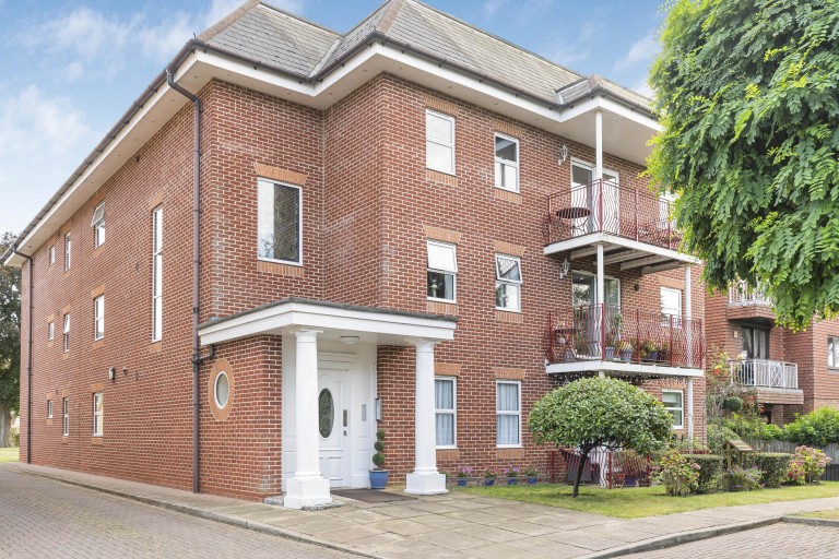 Images for Banner, 6 Kemerton Road, Beckenham