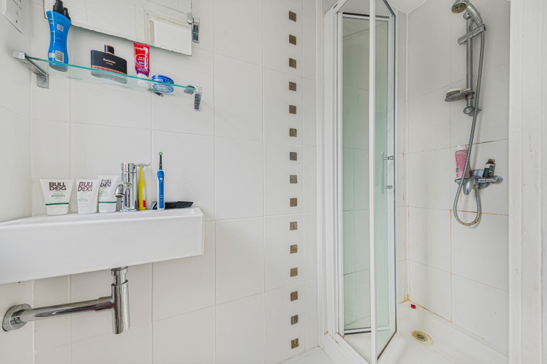 Images for Leaveland Close, Beckenham