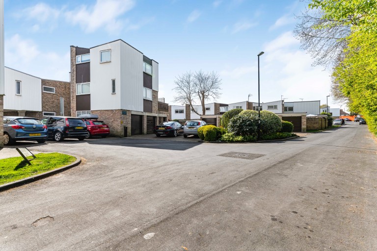 Images for Dorchester Court, Sloane Walk, Croydon