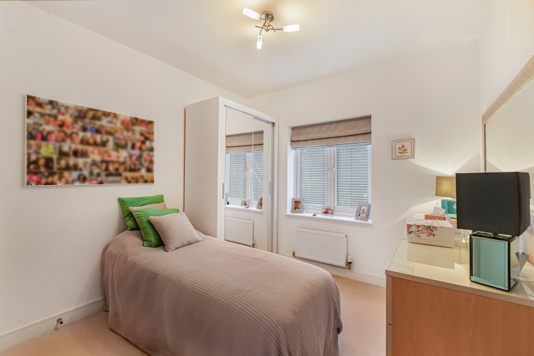 Images for Holland Gardens, London